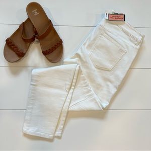 NWT Women’s Vineyard Vines White Skinny Jean - Size 8